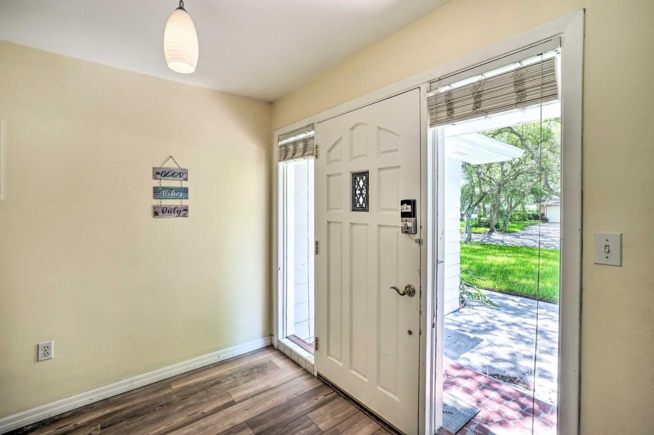 4 Bedroom Clearwater Vacation Home With Amazing Backyard מראה חיצוני תמונה