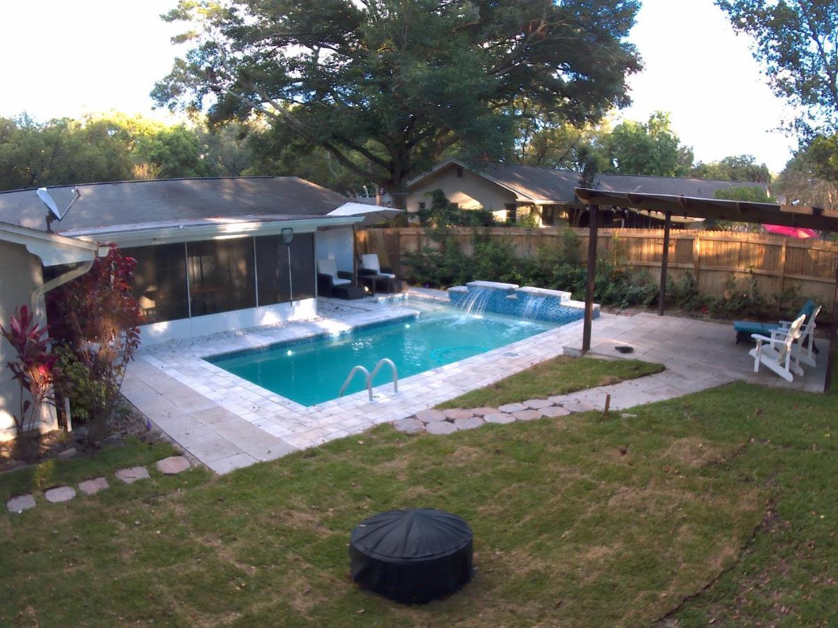4 Bedroom Clearwater Vacation Home With Amazing Backyard מראה חיצוני תמונה